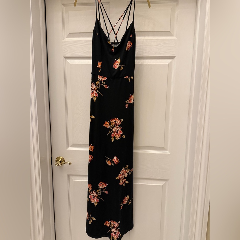 Whimsigoth Boho Nine Britton Black Floral Maxi Dress M Strappy Criss Cross